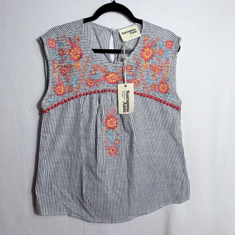 NEW Savanna Jane Blue White Striped Lucky Lane Floral Embroidered Top Size S